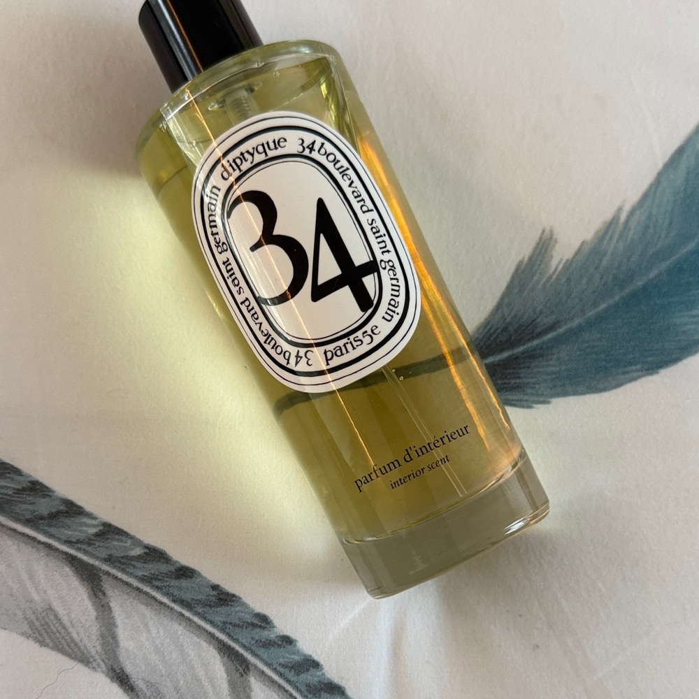Diptyque 34 Boulevard Saint Germain Interior Scent - Golden Hue